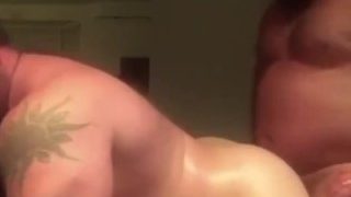 Muscle Bears Fucking – These Two Are Really High