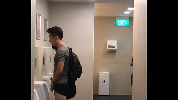 Quay lén toilet, Asian gay porn sites