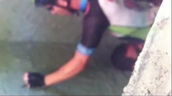 Ciclista flagrado fazendo sexo oral – Pintolandia gay, homemade gay movies