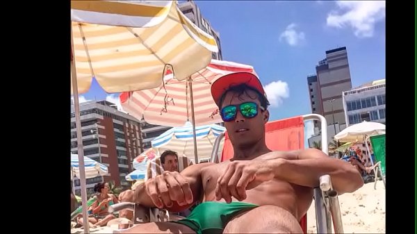 Diego barros in car,,,The  video star after 30s