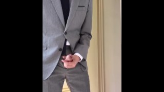 スーツからチンポ晒してオナニー射精1
