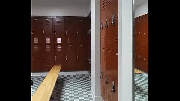 Exhibitionist Man masturbates in locker room