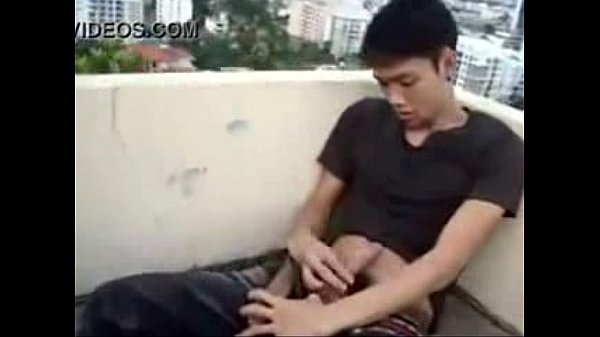 sục trên sân thượng, gay Asians