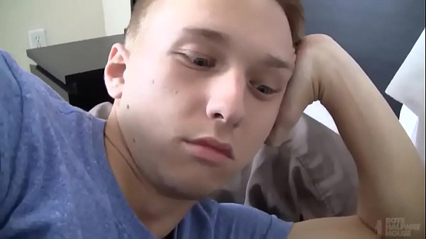 TIO COMENDO SOBRINHO  MARRENTO – INSTAGRAM @RAFAELMEDEIROSQ, homemade gay sex