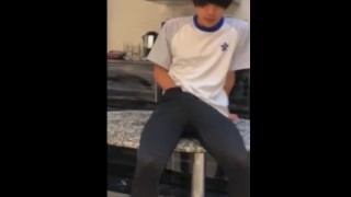 イケメン学生だよ！존잘학생딸, young Asian first time gay