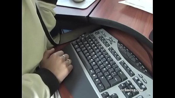 Latin Twink Gustavo Gets Barebacked