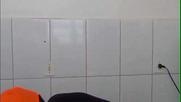 Primeira vez como ator pornô