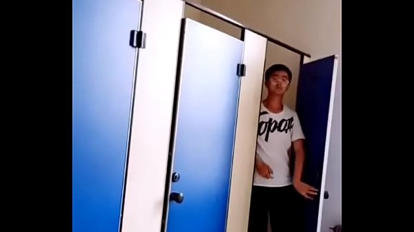 Trai thẳng  thủ dâm cực  phê 2