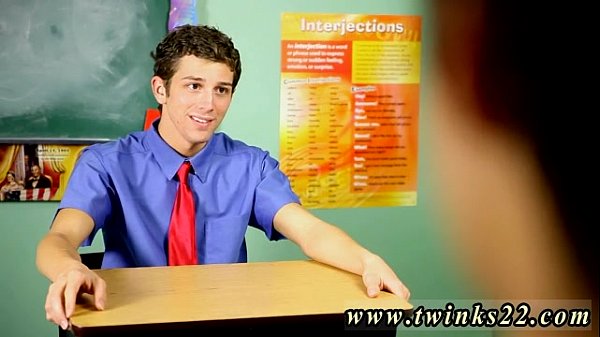 Videos porno gay teen boy emo Krys Perez plays a mischievous