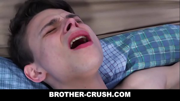 Young Step Brother Takes Big RAW Cock – BROTHER-CRUSH.COM