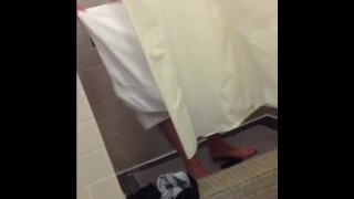 [Lockerroomshowers] Hung Tattooed College Dude