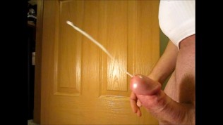 No hands squirting ejaculation from thick cock – 8+ squirts and it just keeps cumming…, amatour gay porn