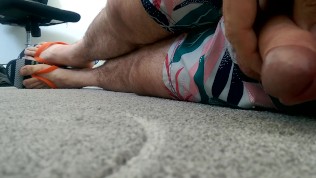 Wearing sandals and jerking off with cumshot sandaljerker18, amateur gay creampie