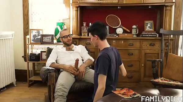 Aprendiendo a coger con papá