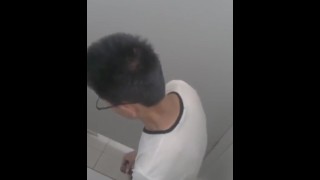 hand job on toilet 1, young Asiangayvids