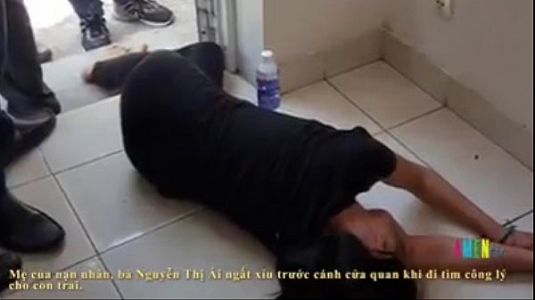 Hot boy cong an danh