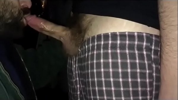 Mamador profissa não para até ganhar leitinho