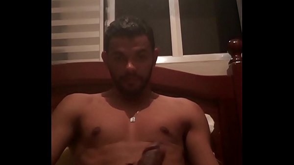 moreno dotado aprontando na webcam