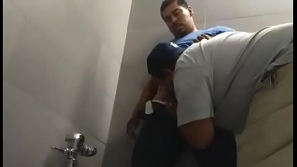 Rica mamada en laguneta