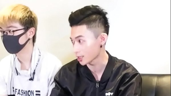 中国帅哥飞机服务