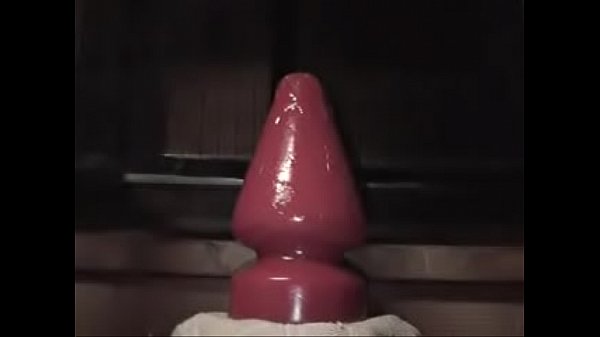 gaping my cunt on huge red toy