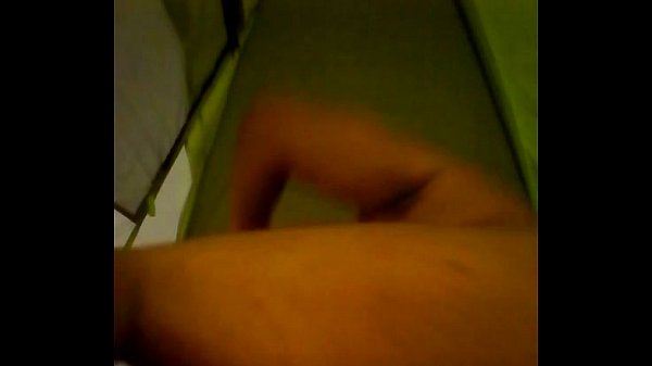 clappin that big booty and showin that gaped hole