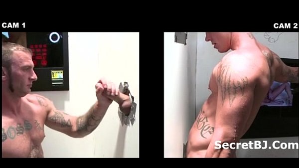 Dumb straight guy fooled into suck by gay dude