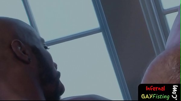 Ebony maledom fisting muscular stud
