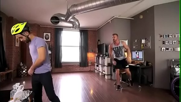 Rough Sex With The Pizza lad – SexyGayGuys.club