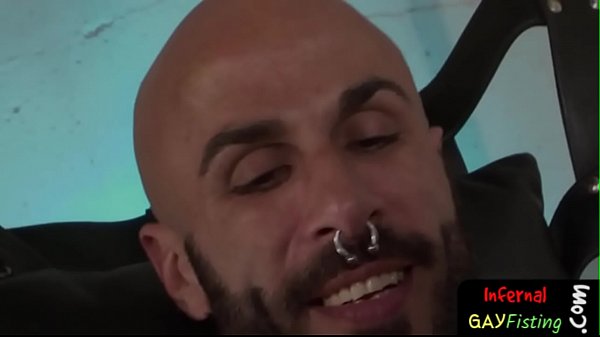 Wanking submissive stud getting fisted