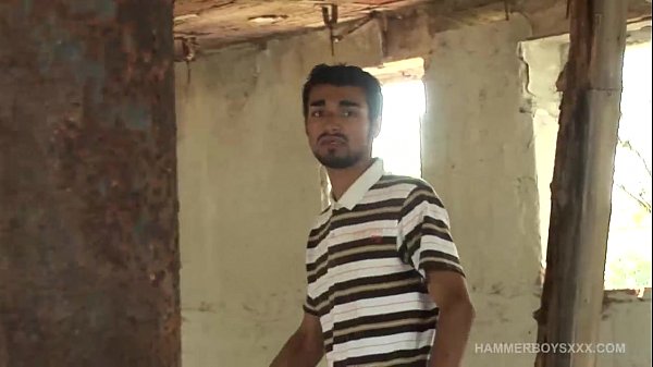 Hung Niko Jacks Off Outdoors