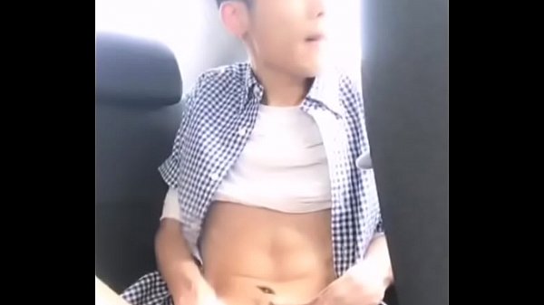 主播车上玩弄骚鸡吧