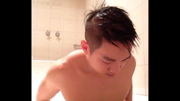 Hot Gay Khoe Cu Siêu Dễ Thương