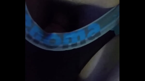 seluar dalam hisap konek